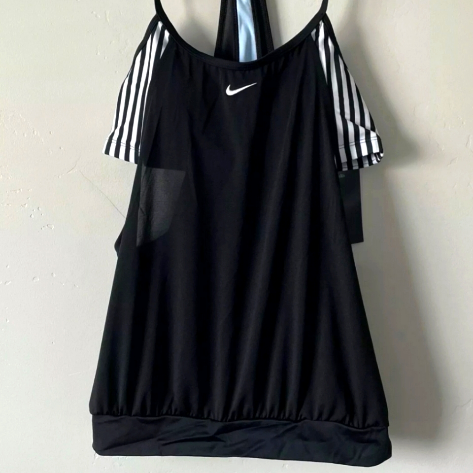 Medium - Nike 2 - Pc Swimsuit- Nwt